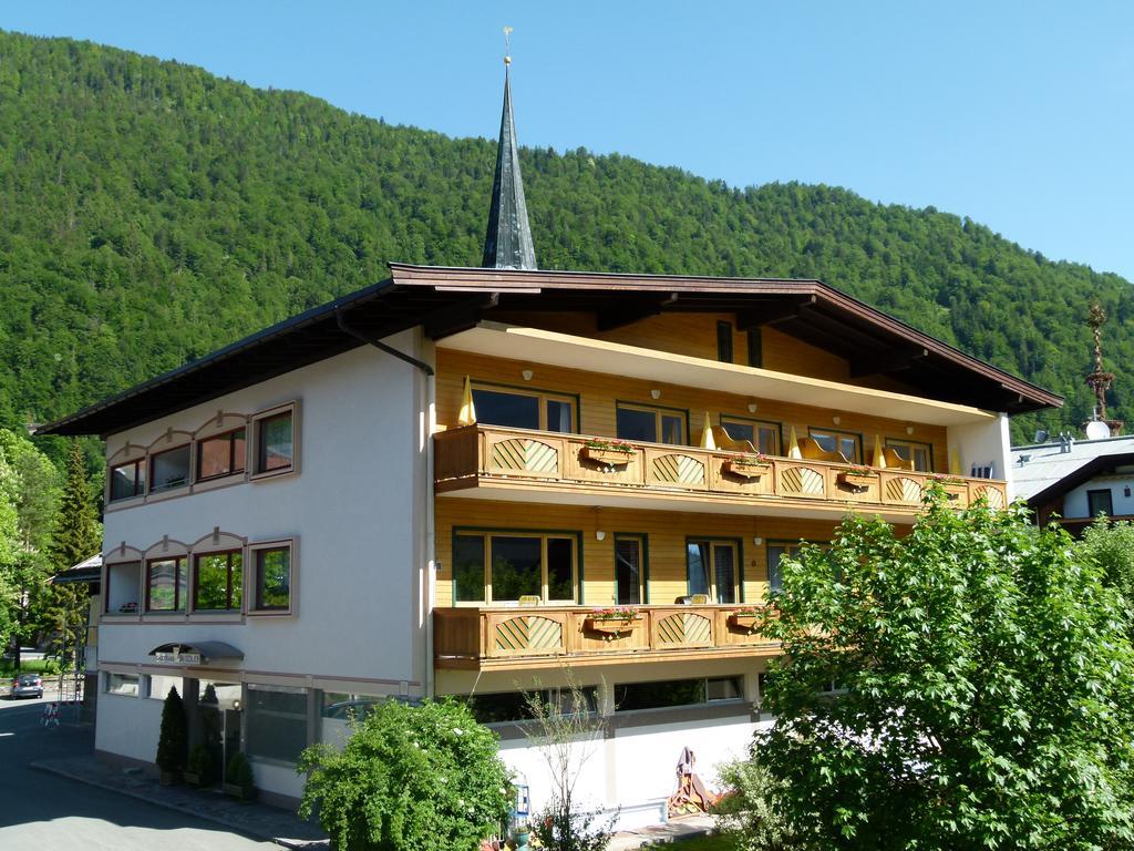 Gaestehaus-Pension Bendler Kirchdorf in Tirol Exterior photo