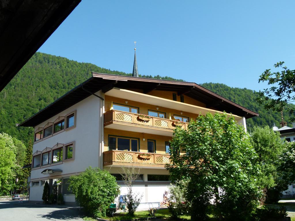 Gaestehaus-Pension Bendler Kirchdorf in Tirol Exterior photo