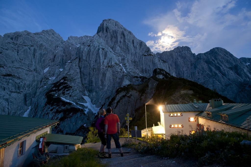Gaestehaus-Pension Bendler Kirchdorf in Tirol Exterior photo