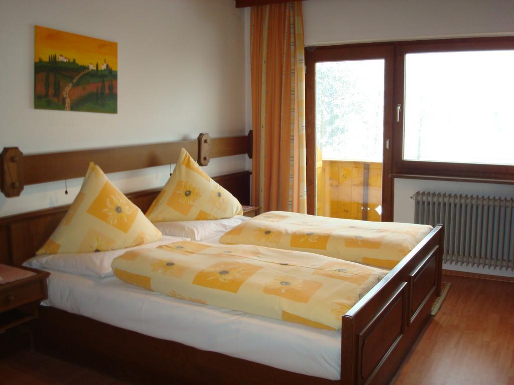 Gaestehaus-Pension Bendler Kirchdorf in Tirol Exterior photo